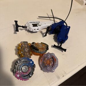 Burst Spinning Tops Set - Multicolor beyblade lot 4 top and 3 spinners.